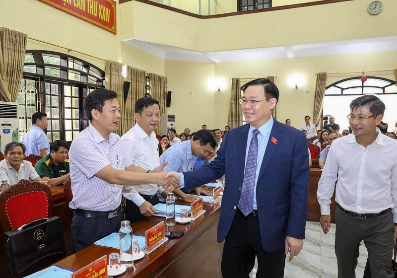 Bí thư Thành uỷ Vương Đình Huệ với các cử tri huyện Ứng Hoà. Giải quyết ngay các kiến nghị của cử tri -0