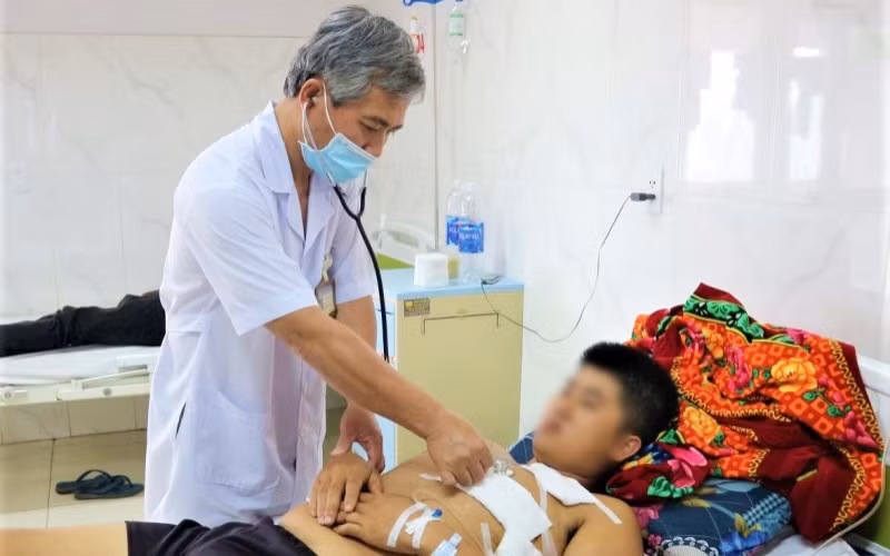 Bệnh nhân Đ.V.C. đã qua cơn nguy kịch, sức khỏe đã ổn định.