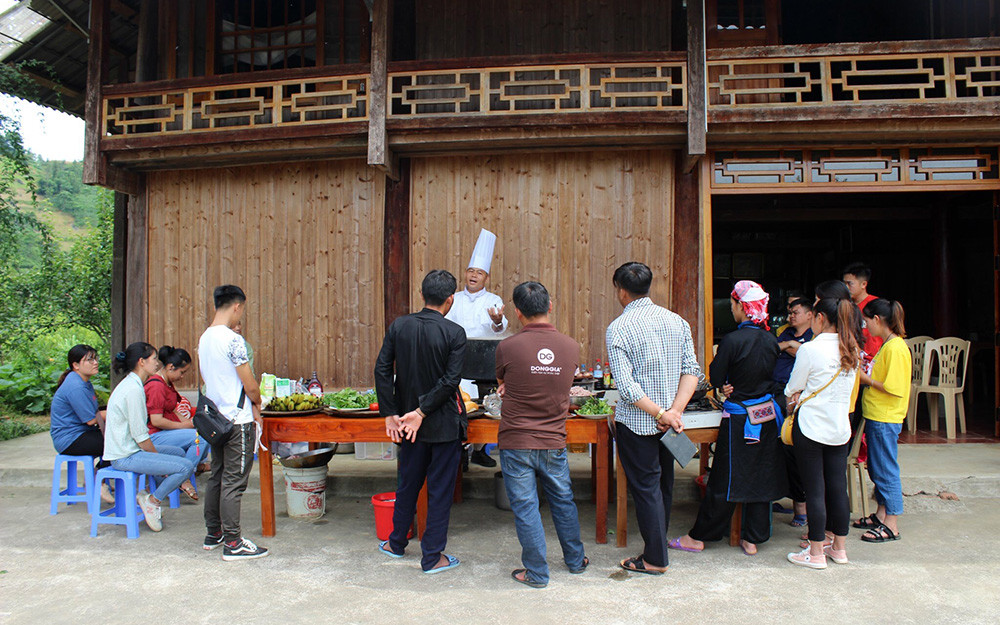 Kỳ 2: Lớp học đặc biệt ảnh 1 dl_lopnauan1-1594720854626.jpg