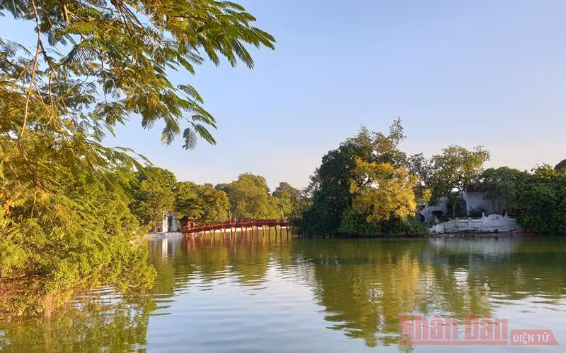 Hà Nội sẽ triển khai lắp đặt thêm wifi miễn phí (Ảnh: T.LINH)