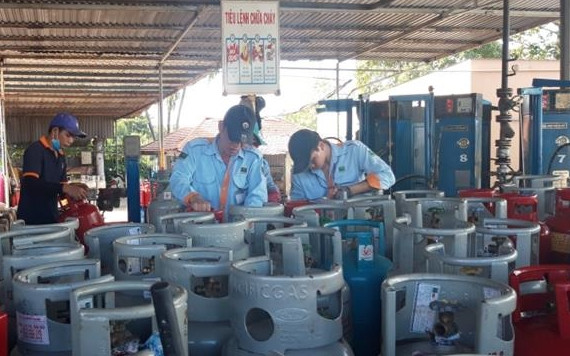 Giá gas bán lẻ tháng 7 tăng nhẹ so tháng trước.