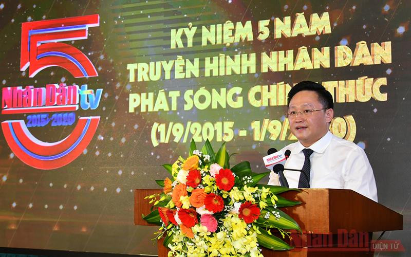 Giám đốc Trung tâm Truyền hình Nhân Dân Phan Văn Hùng phát biểu tại buổi lễ. Nửa thập kỷ nỗ lực gây dựng bản sắc Truyền hình Nhân Dân -0