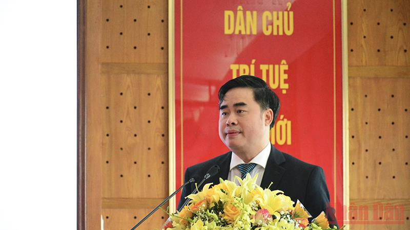 PGS, TS Phạm Minh Tuấn phát biểu khai mạc buổi lễ. Trao giải cuộc thi ảnh “Đất nước nhìn từ biển” -0