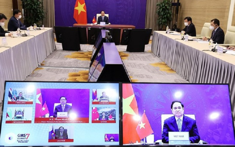 Thủ tướng Phạm Minh Chính và các thành viên đoàn Việt Nam tham dự Hội nghị Thượng đỉnh Hợp tác tiểu vùng Mekong mở rộng lần thứ 7 tại điểm cầu Hà Nội. (Ảnh: Dương Giang/TTXVN) Toàn văn phát biểu của Thủ tướng tại Hội nghị Thượng đỉnh GMS -0