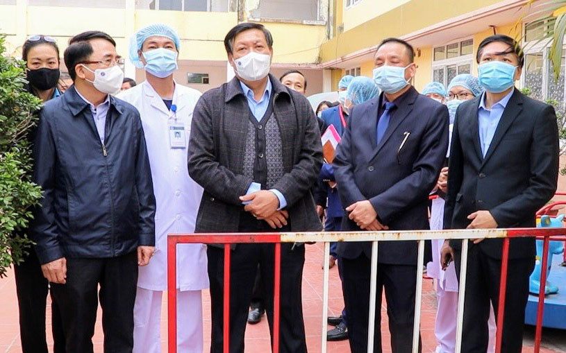 Thứ trưởng Y tế Đỗ Xuân Tuyên kiểm tra công tác phòng, chống dịch Covid-19 tại Bệnh viện Trẻ em Hải Phòng. Một số khu vực của Bệnh viện Trẻ em Hải Phòng được hoạt động trở lại -0