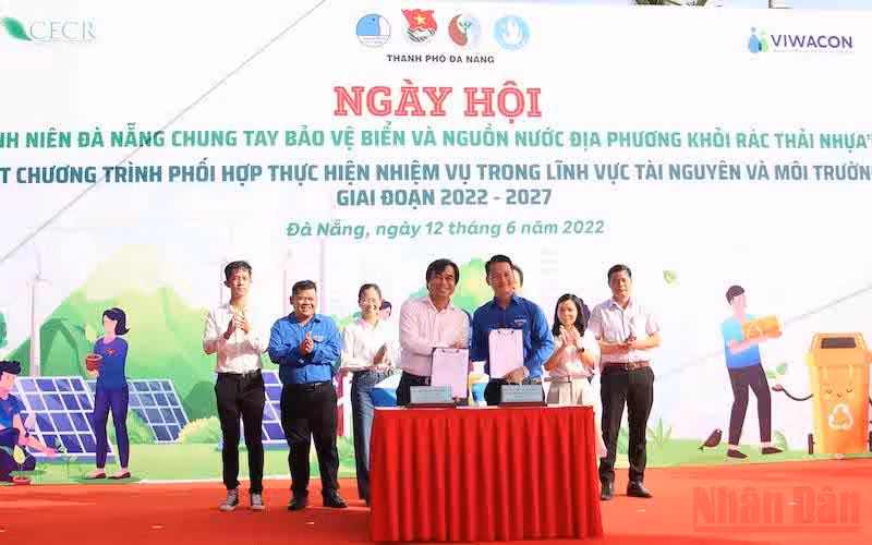 Ký kết phối hợp bảo vệ môi trường -0