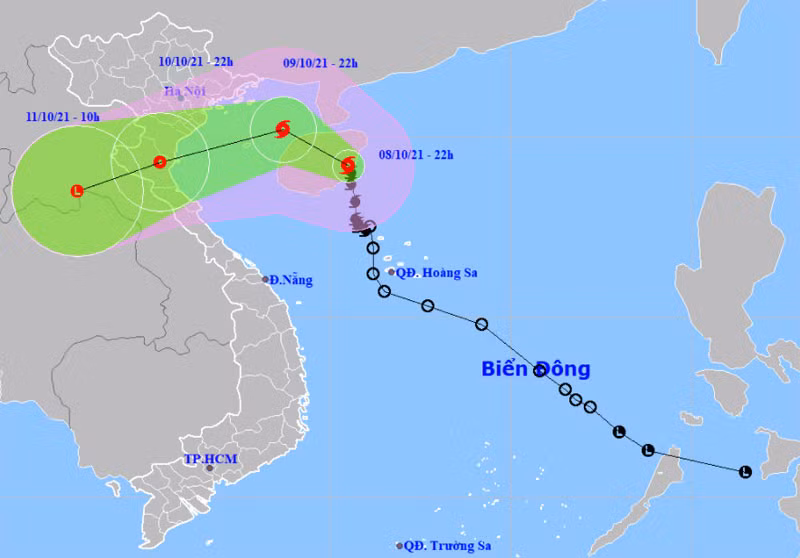 Vị trí và hướng di chuyển của bão số 7. (Nguồn: nchmf.gov.vn)