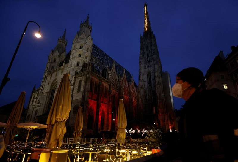 Nhà thờ St. Stephens tại Vienna, Áo, ngày 12/11/2021. (Ảnh: Reuters) Châu Âu chiếm hơn một nửa ca nhiễm mới Covid-19 toàn cầu trong tuần qua -0