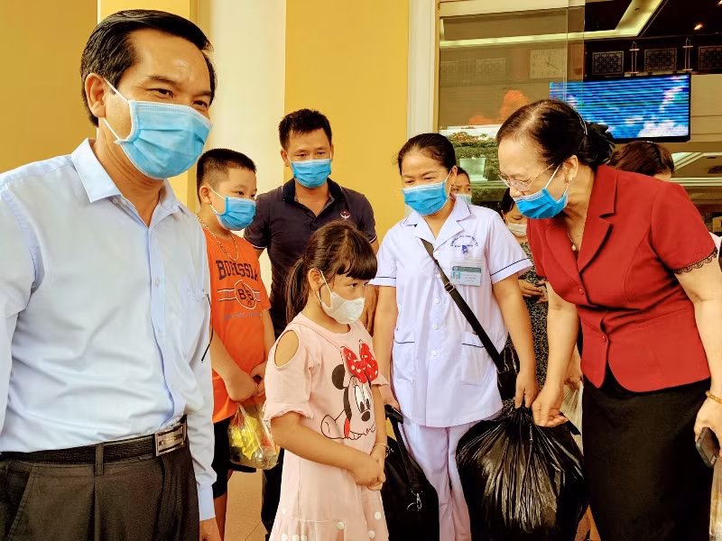 “Chia lửa” với tâm dịch Đà Nẵng -0