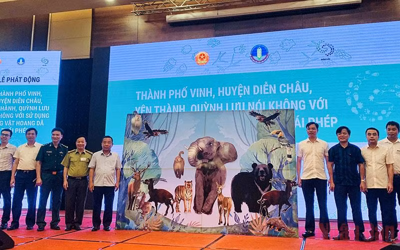 Các đại biểu tham dự hội thảo lên án mạnh mẽ việc đánh bắt sử dụng động vật hoang dã trái phép. 