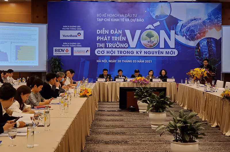 Toàn cảnh Diễn đàn phát triển thị trường vốn.