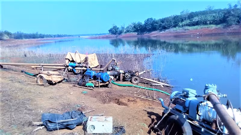 Mùa hè và nỗi lo tai nạn đuối nước trẻ em ở Đắk Lắk -0