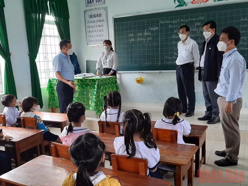 Phú Yên tăng cường phòng, chống dịch trong trường học -0