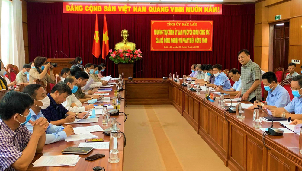 Thứ trưởng NN và PTNT Nguyễn Hoàng Hiệp phát biểu kết luận buổi làm việc. Đẩy nhanh tiến độ giải phóng mặt bằng Dự án hồ chứa nước Krông Pắk Thượng -0