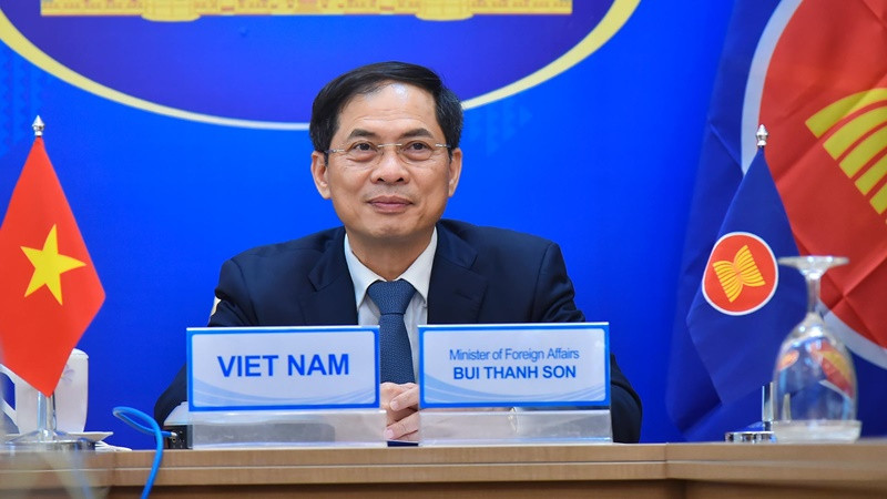 Bộ trưởng Ngoại giao Bùi Thanh Sơn dự hội nghị. (Ảnh: Bộ Ngoại giao) Hội nghị đặc biệt Bộ trưởng Ngoại giao ASEAN - Nga -0