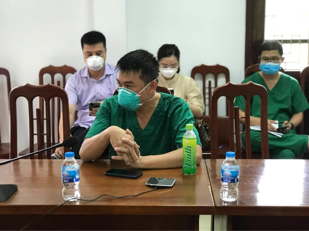 Đội ngũ y, bác sĩ BV Chợ Rẫy đã chi viện cho Bắc Giang năm ngày qua. Áp lực điều trị bệnh nhân nặng tại tâm dịch Bắc Giang -0