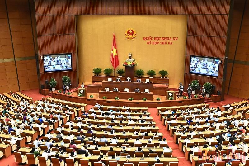 Quang cảnh phiên họp tại hội trường, chiều 30/5. (Ảnh: ĐĂNG KHOA) Bộ trưởng: Bảo đảm chất lượng quy hoạch là nhiệm vụ ưu tiên hàng đầu -0