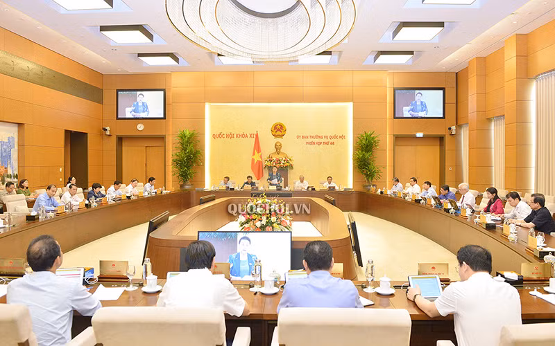 Toàn cảnh phiên họp thứ 46 của Ủy ban Thường vụ Quốc hội.