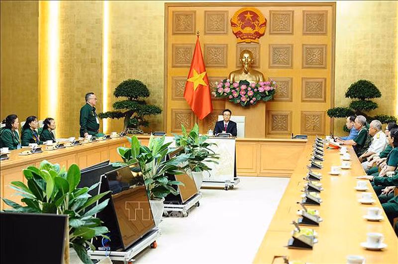 Phó Thủ tướng Vũ Đức Đam tiếp Ban Liên lạc Giao Vận Quảng Đà -0