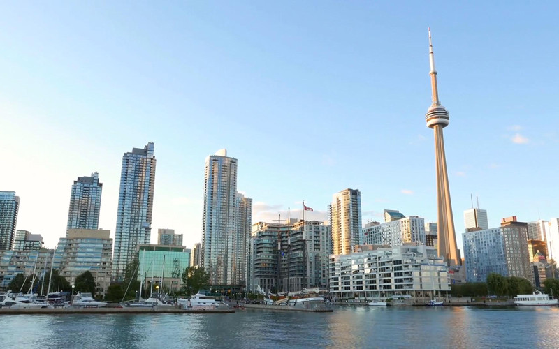Một góc thành phố Toronto, Canada (Ảnh: LONELYPLANET) Điều gì khiến Việt Nam vào tốp nơi sinh sống tốt nhất cho người nước ngoài 2021? -0