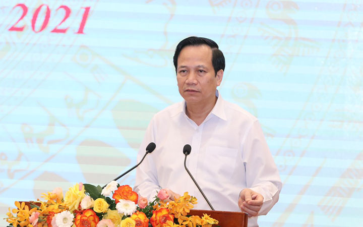 Bộ trưởng Lao động - Thương binh và Xã hội Đào Ngọc Dung phát biểu tại hội nghị. Đợt dịch Covid-19 lần thứ tư khiến 1,8 triệu lao động không có việc làm -0