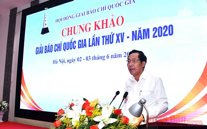 Đồng chí Thuận Hữu, Phó Trưởng ban Tuyên giáo T.Ư, Chủ tịch Hội Nhà báo Việt Nam, Chủ tịch Hội đồng Giải báo chí quốc gia phát biểu khai mạc. Ảnh: Duy Linh 151 tác phẩm vào chung khảo Giải báo chí quốc gia năm 2020 -0