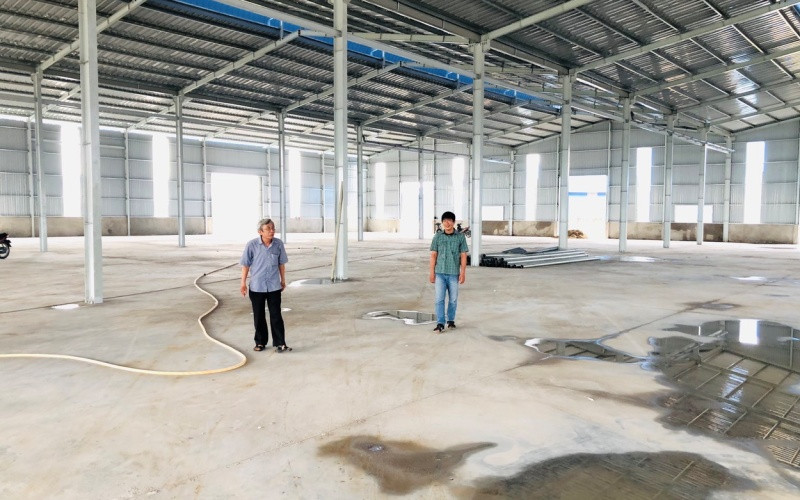 Doanh nghiệp trong Cụm công nghiệp gốm sứ Tân Hạnh đang mở rộng nhà xưởng. Anh_8-1601973432119.jpg