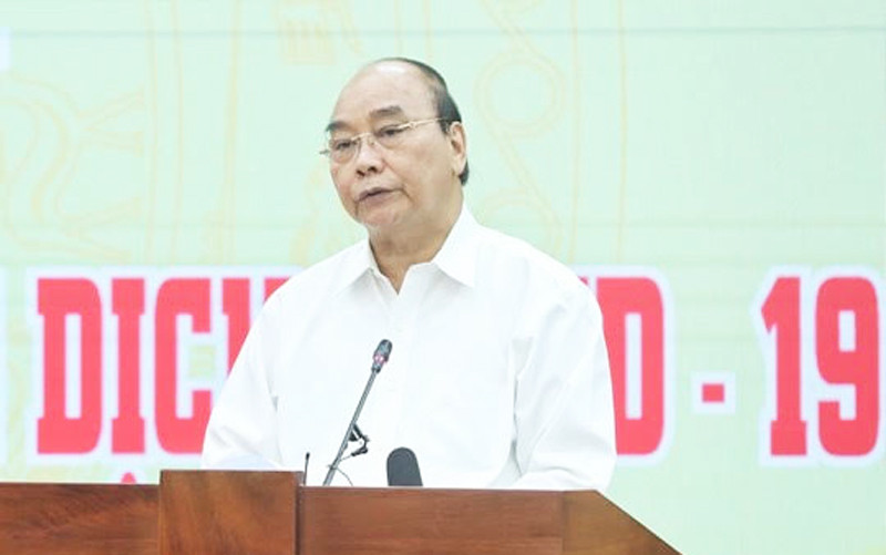 Chủ tịch nước Nguyễn Xuân Phúc dự và phát biểu tại lễ phát động (Ảnh: Diệp Vinh Uyên) Lễ phát động đợt cao điểm quyên góp ủng hộ phòng, chống dịch Covid-19 -0