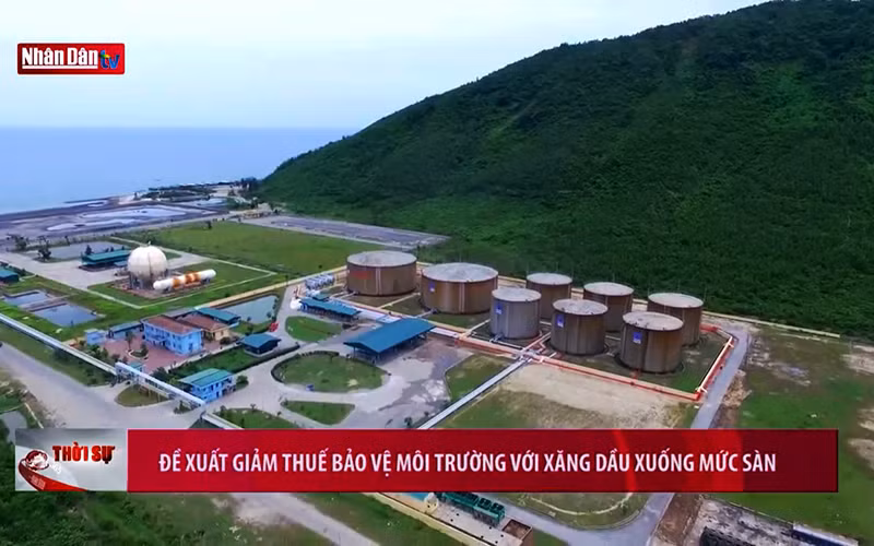 Đề xuất giảm thuế bảo vệ môi trường với xăng dầu xuống mức sàn