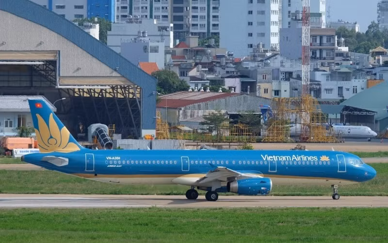 Kiến nghị mở lại một số chuyến bay quốc tế vào đầu tháng 8 -0