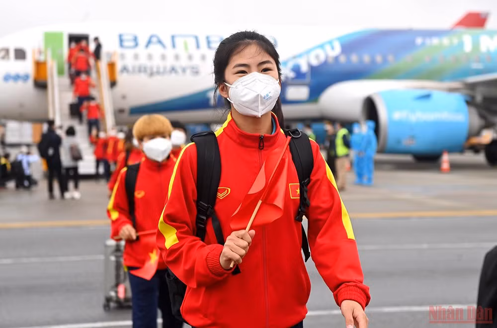 Tuyển nữ Việt Nam về nước, khép lại hành trình giành vé dự World Cup -0