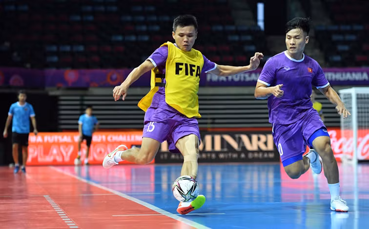 Đội tuyển futsal Việt Nam lên phương án đối đầu Brazil -0
