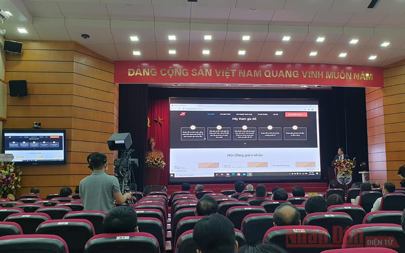 Lần đầu tổ chức Giải thưởng “Sản phẩm công nghệ số Make in Viet Nam” ảnh 1 Việt Nam lần đầu tổ chức Giải thưởng “Sản phẩm công nghệ số Make in Viet Nam” -0