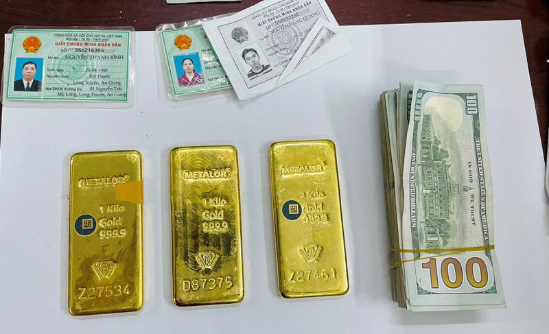 Tang vật thu giữ tại hiện trường.