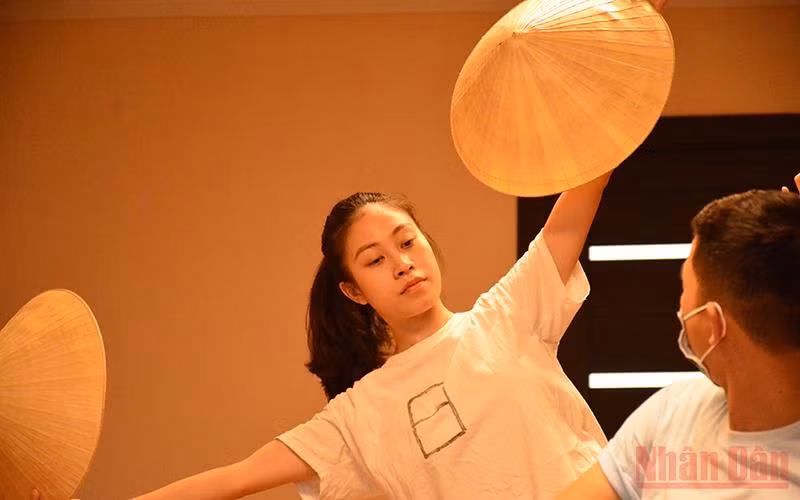 Các đội tuyển Việt Nam tham quan một số địa điểm nổi tiếng của Moskva -0