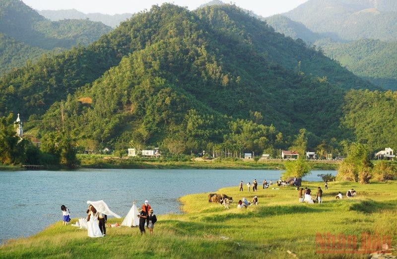 Đà Nẵng chấn chỉnh việc quản lý, sử dụng đất nông nghiệp chưa phù hợp tại xã Hòa Bắc. Đà Nẵng chấn chỉnh tình trạng quản lý, sử dụng đất chưa phù hợp ở Hòa Bắc -0