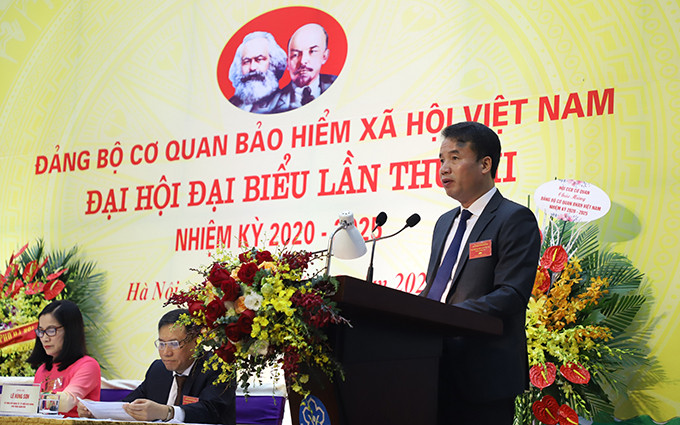 Đồng chí Nguyễn Thế Mạnh phát biểu khai mạc Đại hội (Ảnh: VSS). Đại hội đại biểu Đảng bộ cơ quan Bảo hiểm xã hội Việt Nam lần thứ 7 nhiệm kỳ 2020-2025 -0