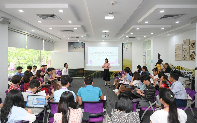 Các đại biểu tham gia khóa tập huấn nâng cao hiểu biết về các hình thức bạo lực trên cơ sở giới tại học đường. Xây dựng mối quan hệ tôn trọng và bình đẳng trong trường học -0