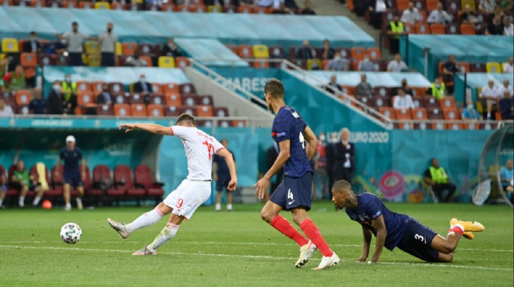 Thụy Sĩ gỡ hòa 3-3 đầy kịch tính ở phút 90. (Ảnh: UEFA) Thắng kịch tính luân lưu, Thụy Sĩ loại Pháp tiến vào tứ kết Euro 2020 -0