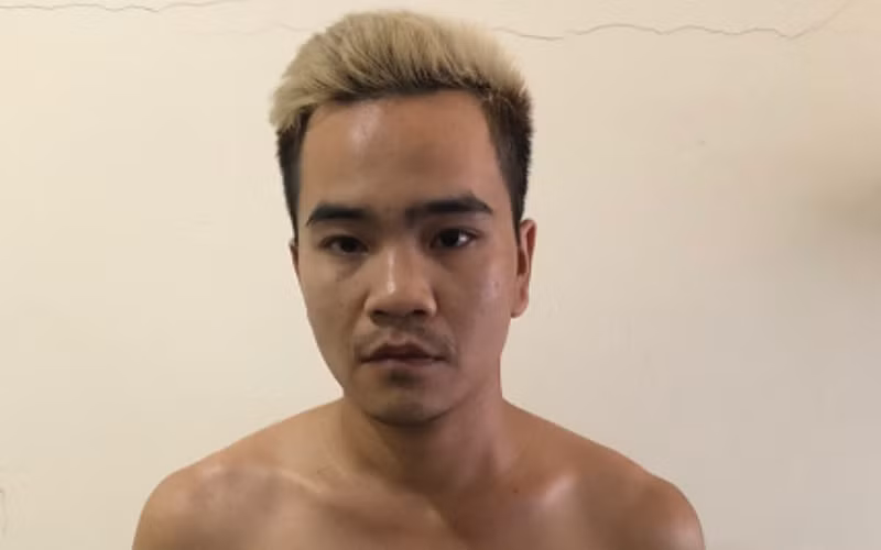 Đối tượng Nguyễn Tiến Mạnh tại cơ quan chức năng. (Ảnh: CACC)