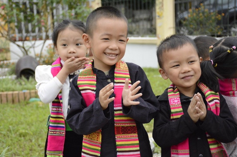 Bộ GD-ĐT vận động hỗ trợ học sinh dân tộc thiểu số, miền núi