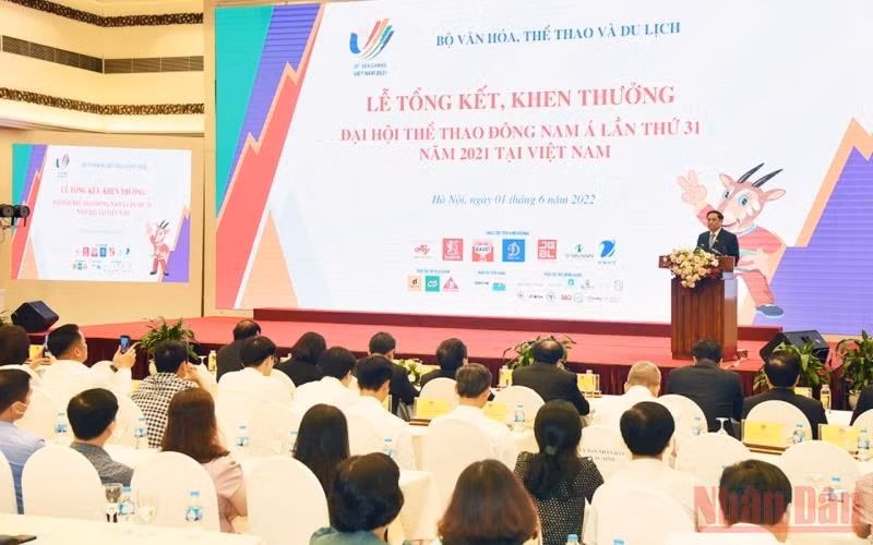 Quang cảnh buổi lễ.