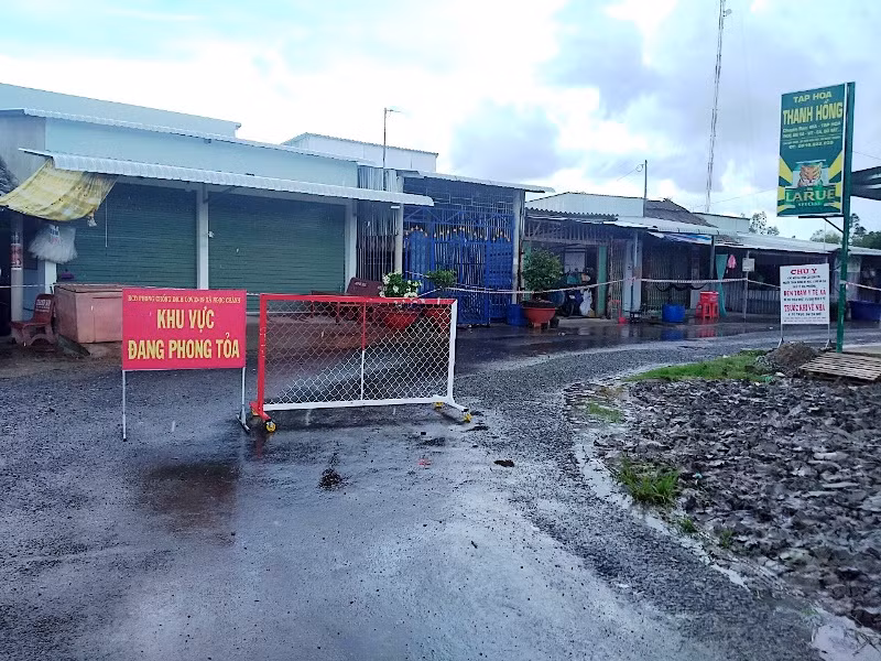 Khu vực phong tỏa y tế tại chợ Thanh Tùng (ấp Cái Ngay, xã Thanh Tùng, huyện Đầm Dơi, tỉnh Cà Mau).