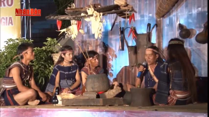 Sử thi Tây Nguyên (Phần 1) Đâu rồi không gian sinh tồn...