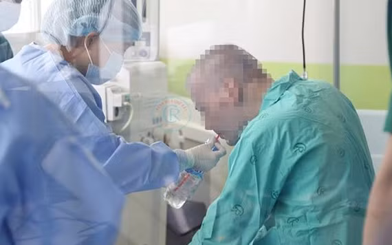 Ngày 3-7, hội chẩn đánh giá sức khỏe phi công người Anh