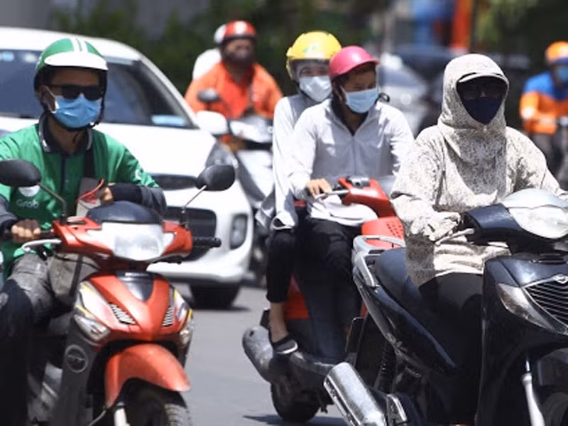 Nhiều nơi trên cả nước tiếp tục nắng nóng trên 40 độ C