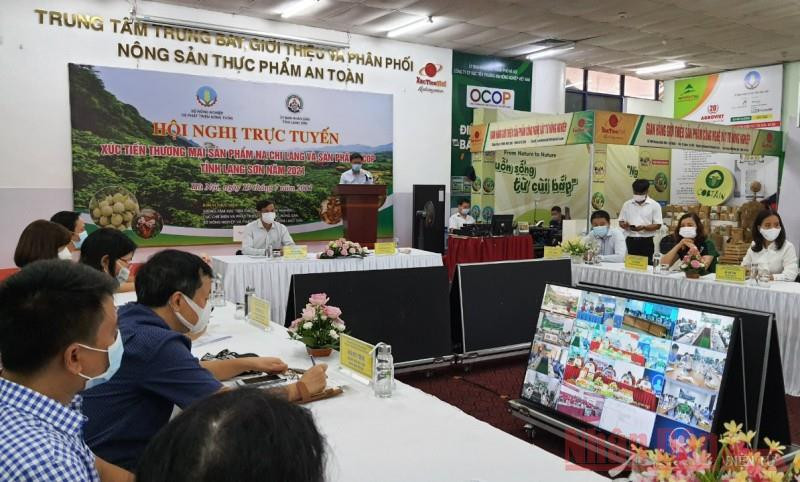 Toàn cảnh Hội nghị trực tuyến “Xúc tiến thương mại sản phẩm na Chi Lăng và sản phẩm OCOP tỉnh Lạng Sơn năm 2021” tại điểm cầu Hà Nội. Thúc đẩy tiêu thụ na Chi Lăng và sản phẩm OCOP tỉnh Lạng Sơn -0