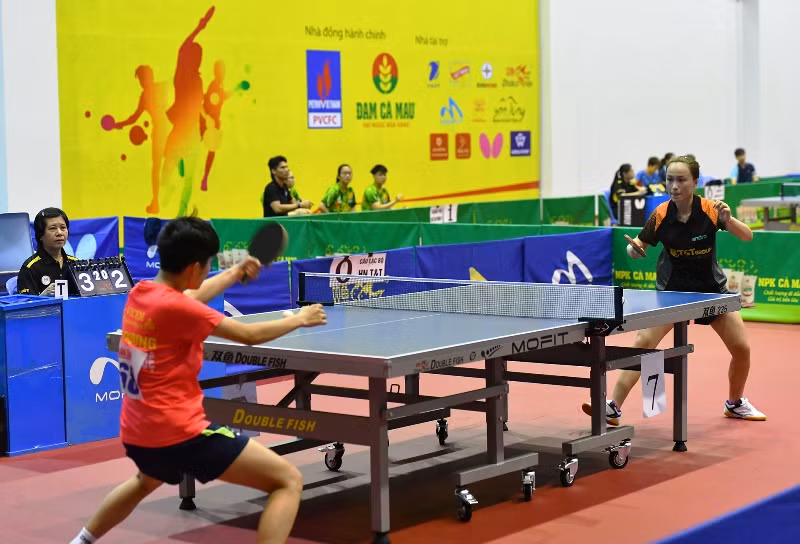 Mãn nhãn với các cặp đấu ở bán kết đồng đội nam, nữ -1