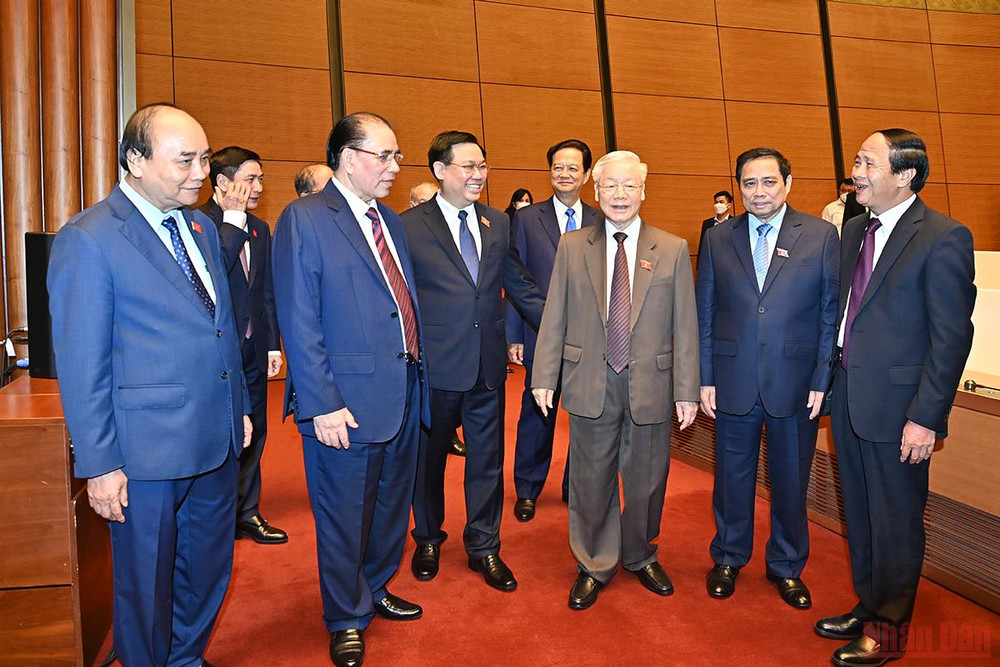 Tổng Bí thư Nguyễn Phú Trọng, Chủ tịch nước Nguyễn Xuân Phúc, Thủ tướng Phạm Minh Chính và Chủ tịch Quốc hội Vương Đình Huệ cùng các đồng chí lãnh đạo, nguyên lãnh đạo Đảng, Nhà nước tại phiên khai mạc. Lễ khai mạc Kỳ họp thứ 3 Quốc hội khoá XV -2