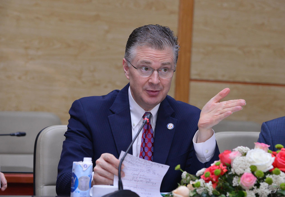 Đại sứ Hoa Kỳ Daniel J. Kritenbrink. Bộ Y tế làm việc với các tổ chức quốc tế về vaccine phòng Covid-19 -0